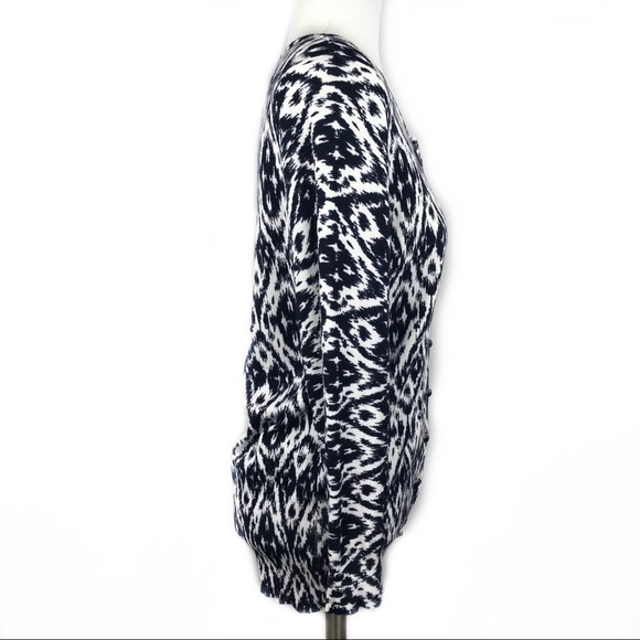 Grace Cardigan Ikat Pattern Black White Navy Med - Picture 2 of 8